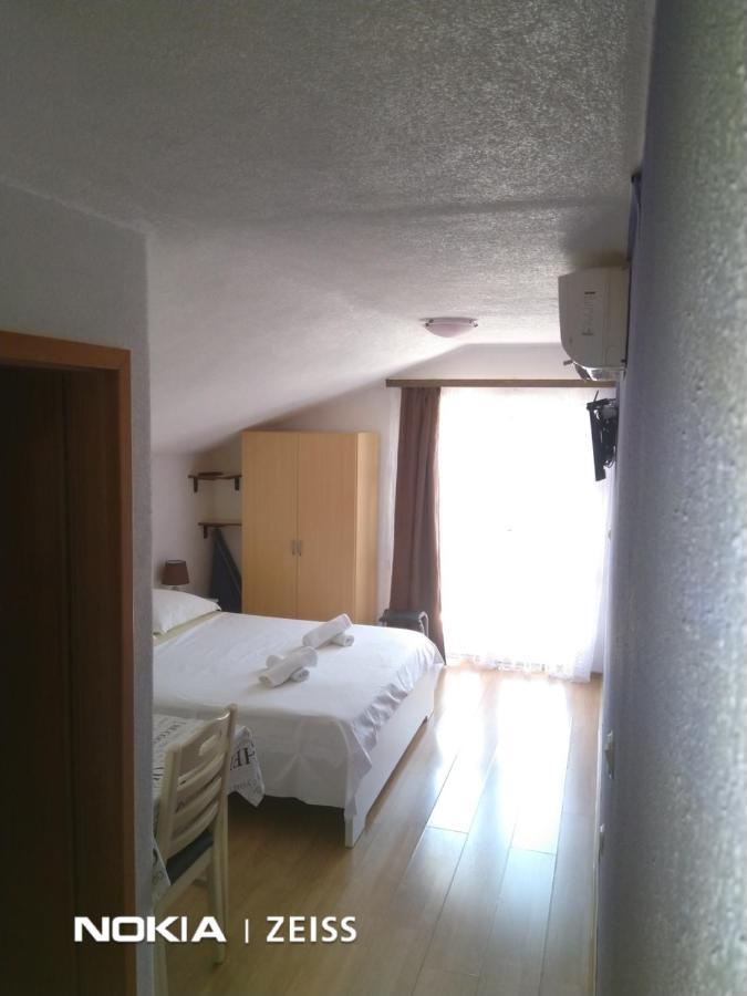 Apartments Mihovil Omiš Dış mekan fotoğraf