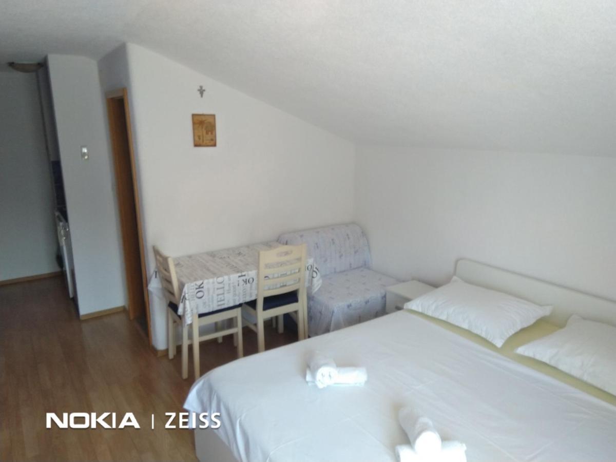 Apartments Mihovil Omiš Dış mekan fotoğraf