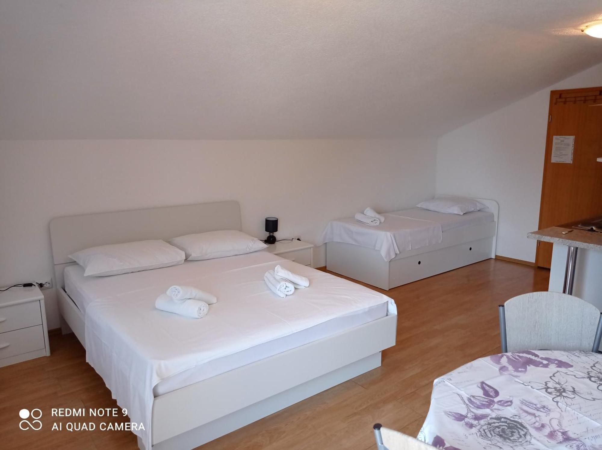 Apartments Mihovil Omiš Oda fotoğraf